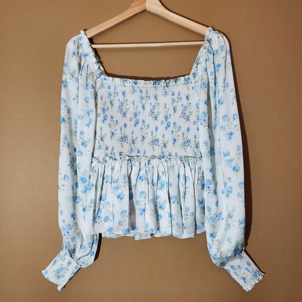 Rachel Parcell Ruffle Blue White Floral Blouse Womens M Smocked Cottage Feminine